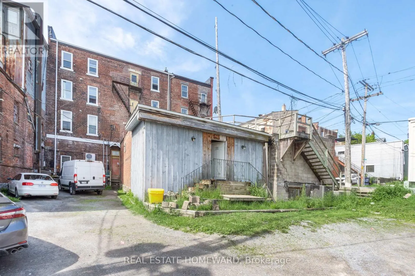 102 WALTON STREET