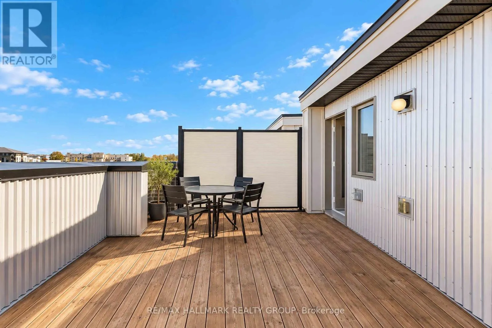 154 - 796 MIKINAK ROAD