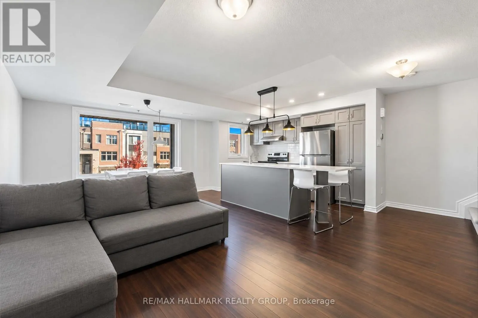 154 - 796 MIKINAK ROAD
