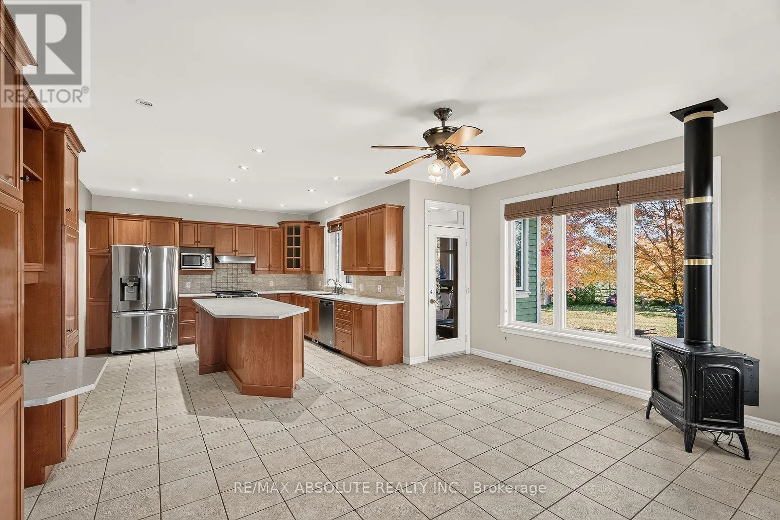 7001 FLEWELLYN ROAD