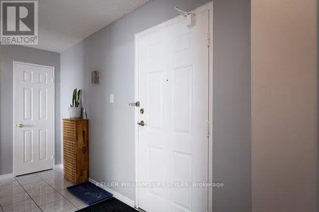 905 - 363 COLBORNE STREET #905