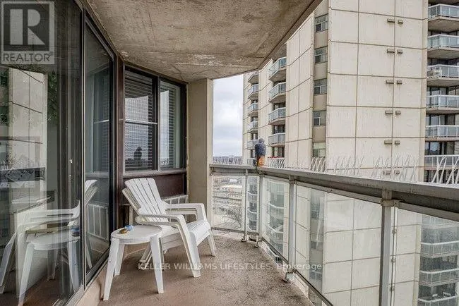 905 - 363 COLBORNE STREET #905