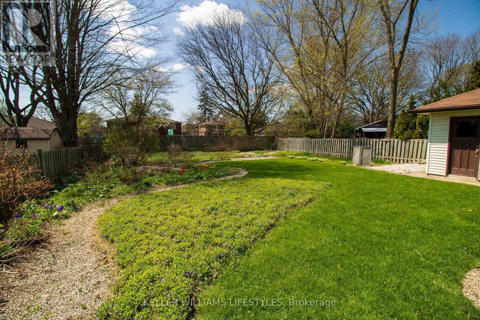 LOWER - 179 BURNSIDE DRIVE #Lower