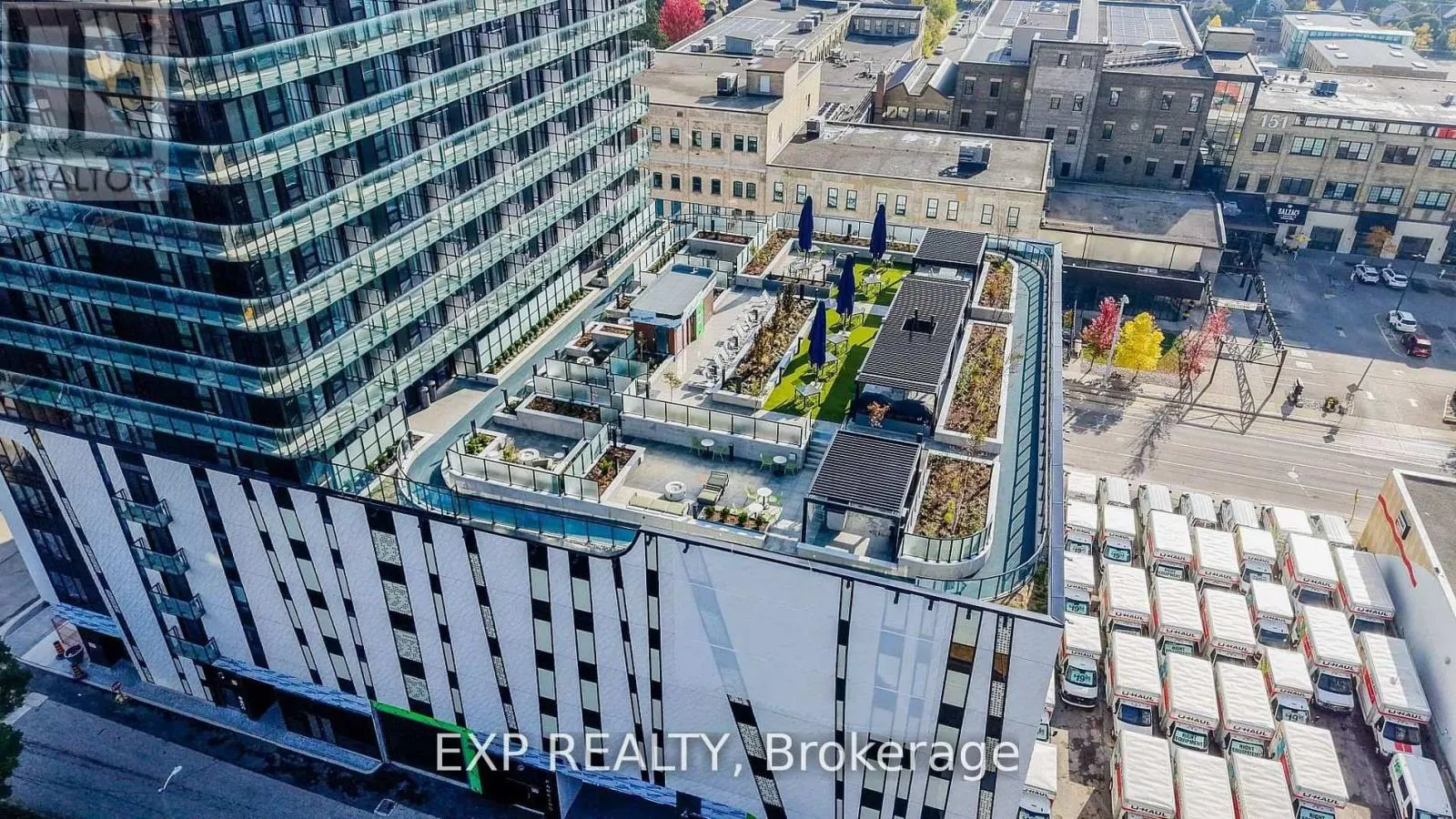 1404 - 30 FRANCIS STREET S