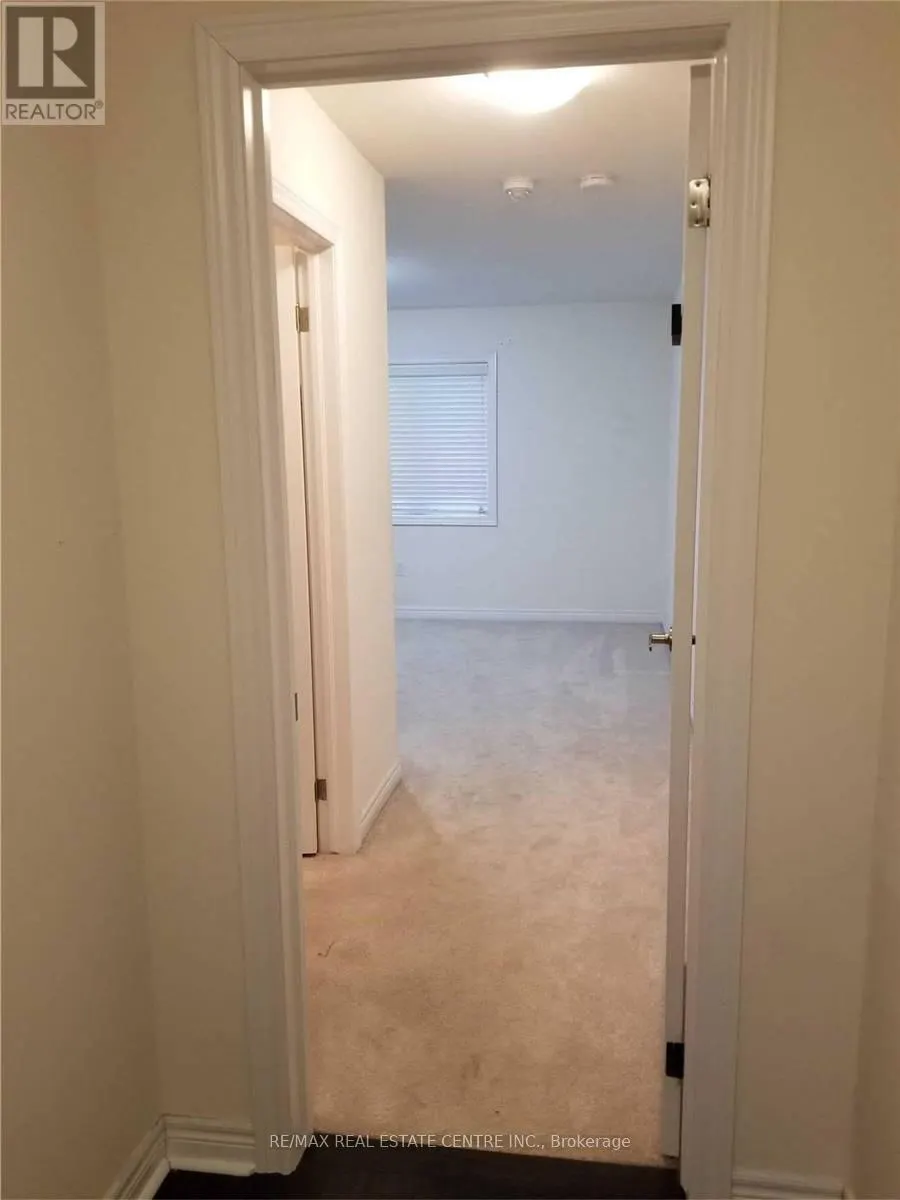 1154 UPPER THAMES DRIVE