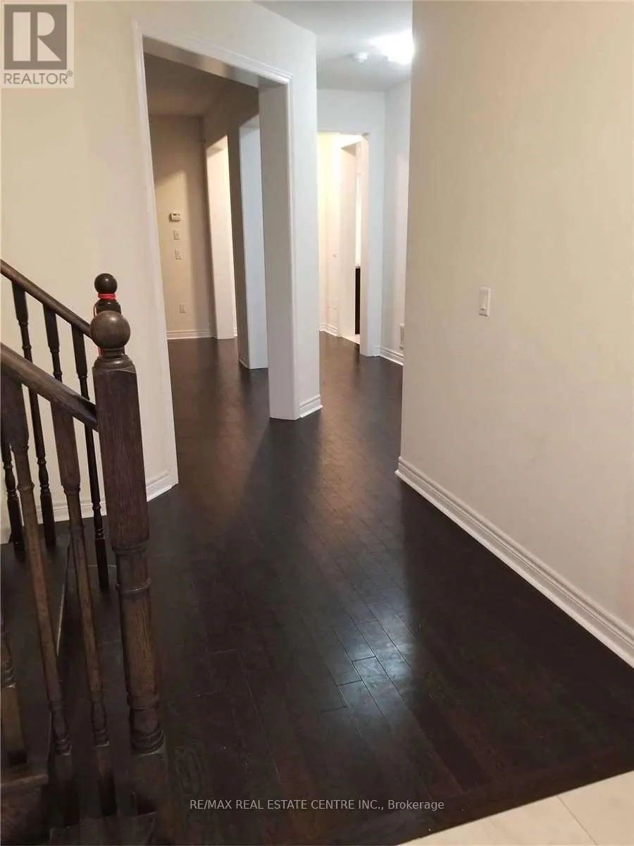 1154 UPPER THAMES DRIVE