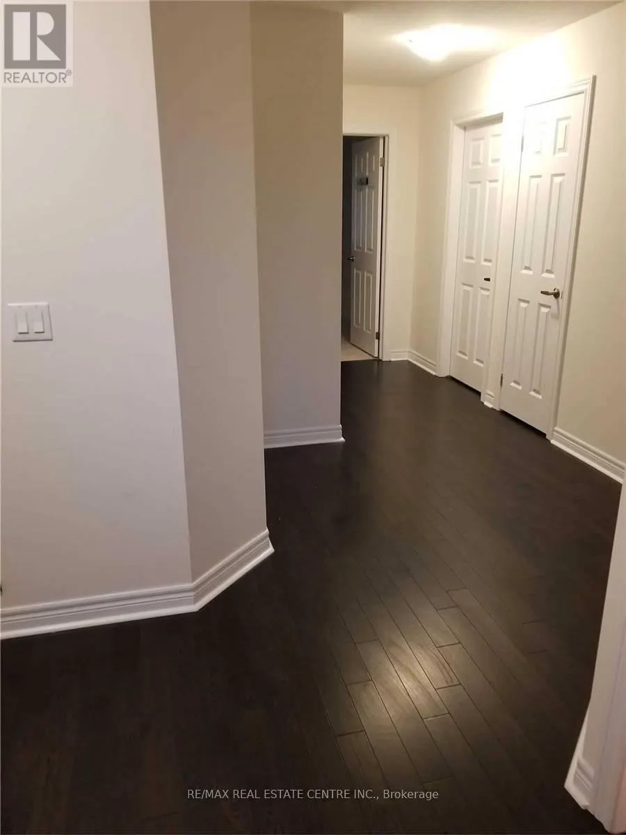 1154 UPPER THAMES DRIVE