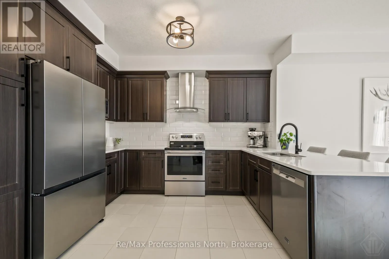 35 WOODSTREAM DRIVE