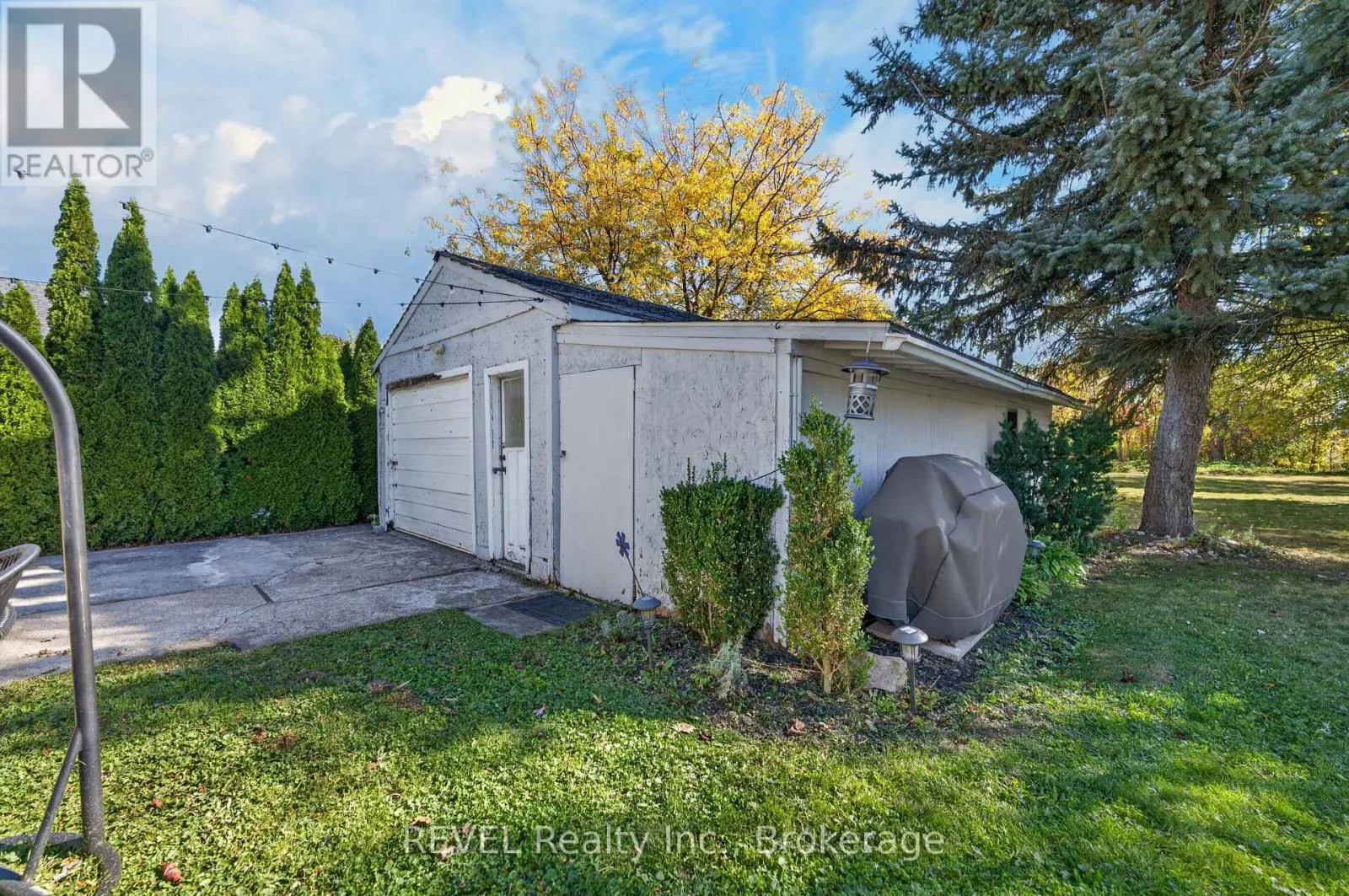 1329 NIAGARA STONE ROAD