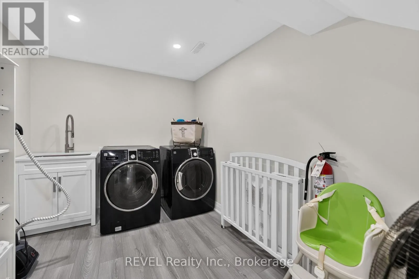 1329 NIAGARA STONE ROAD