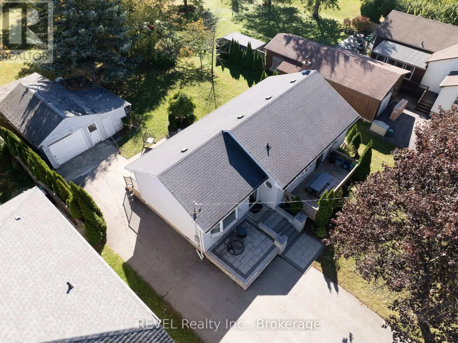 1329 NIAGARA STONE ROAD