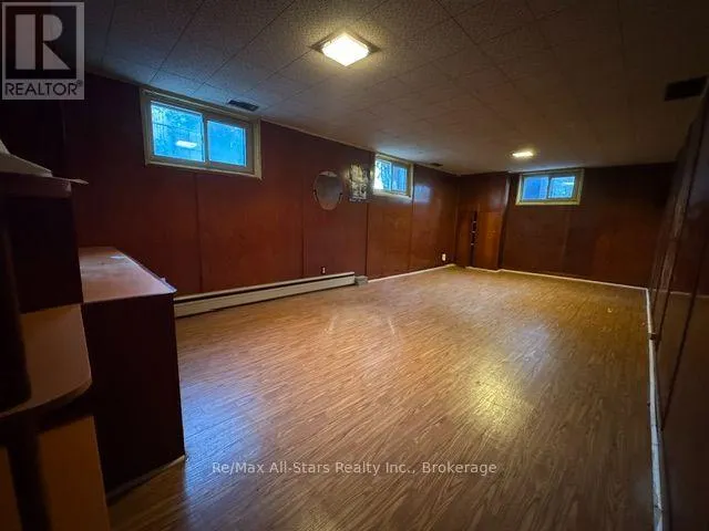 101 COLBORNE STREET W