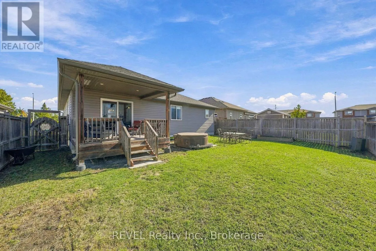64 SIENNA AVENUE