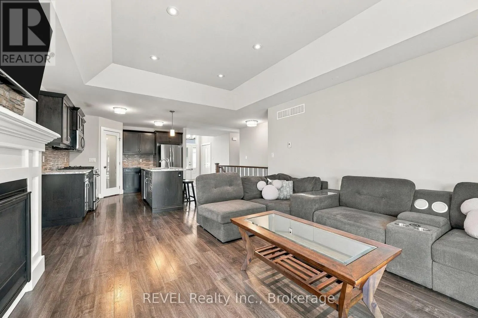 64 SIENNA AVENUE