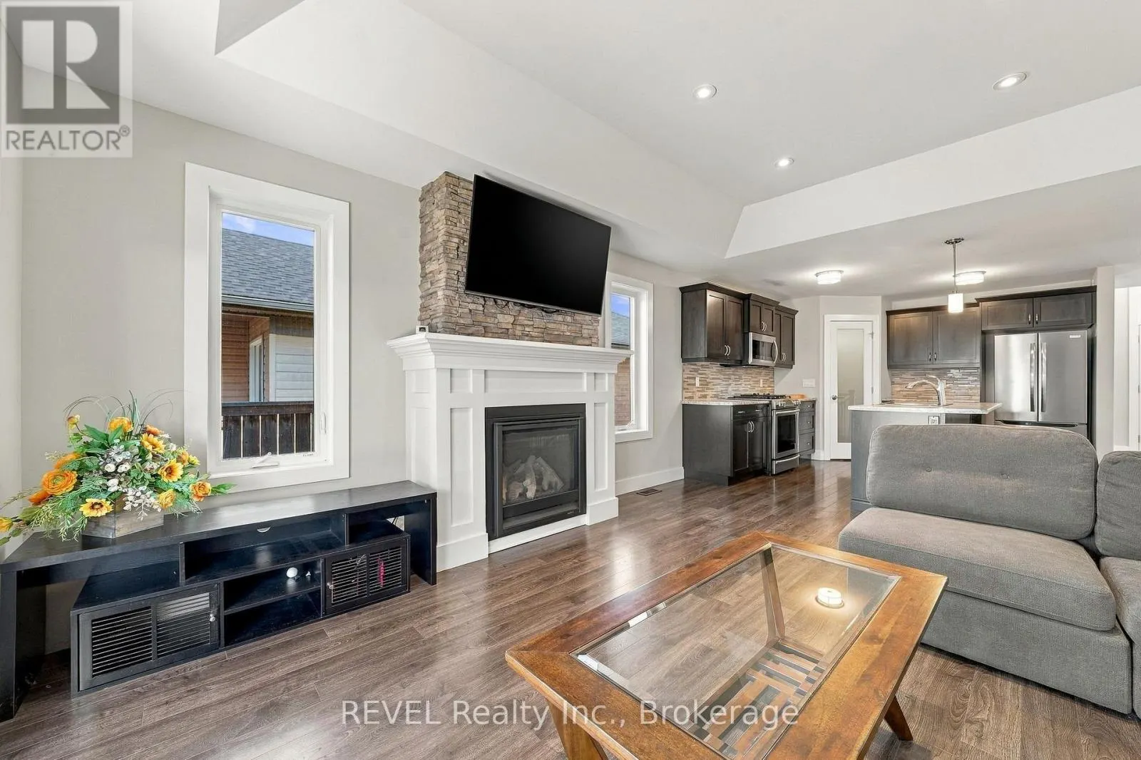 64 SIENNA AVENUE