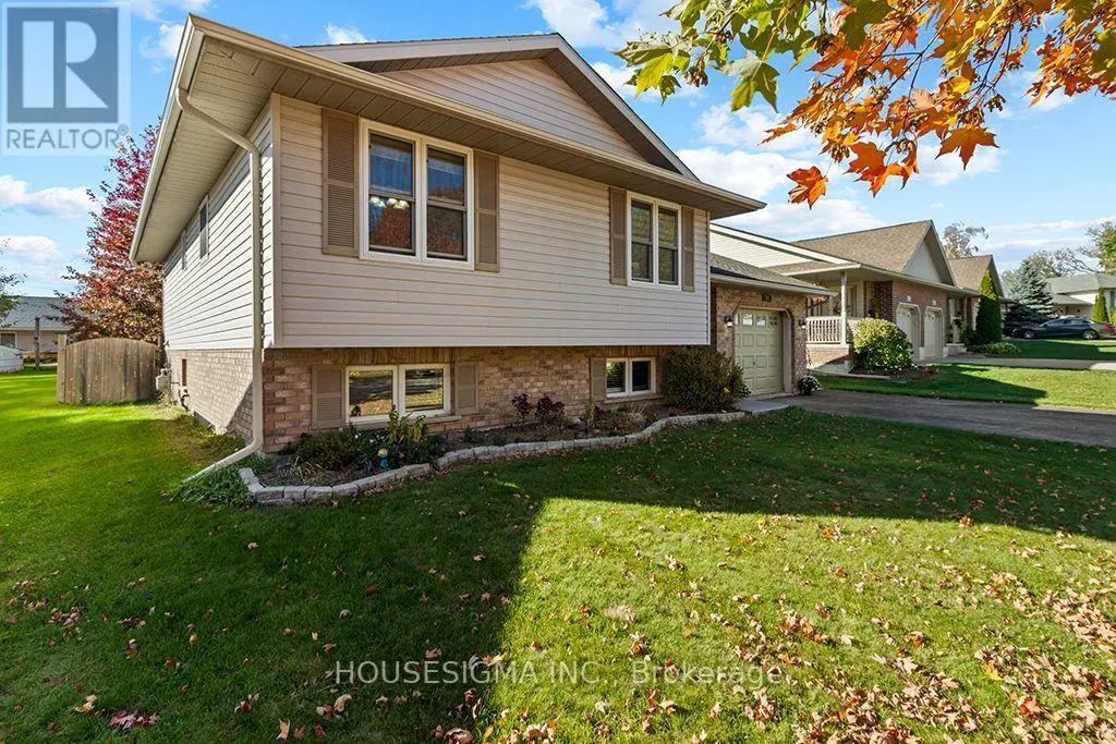 307 JEREMYS CRESCENT