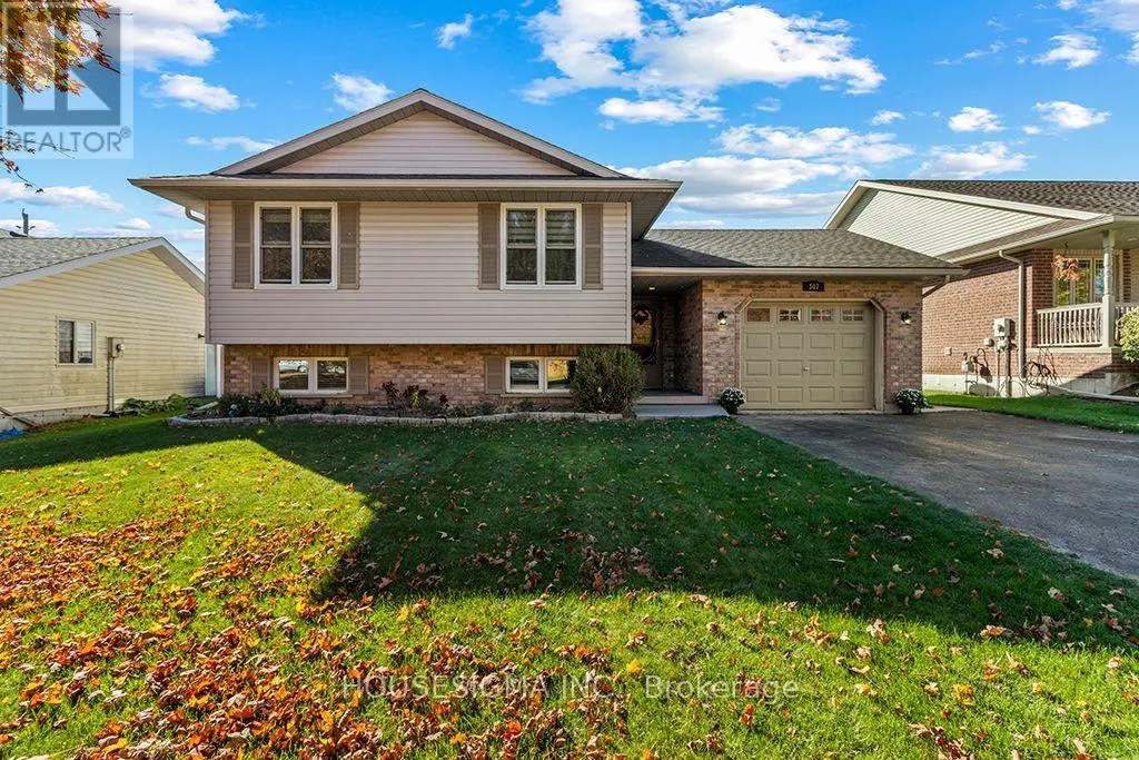 307 JEREMYS CRESCENT