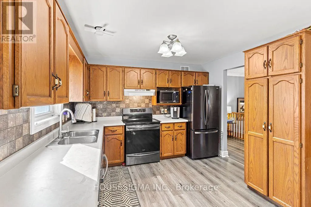 307 JEREMYS CRESCENT