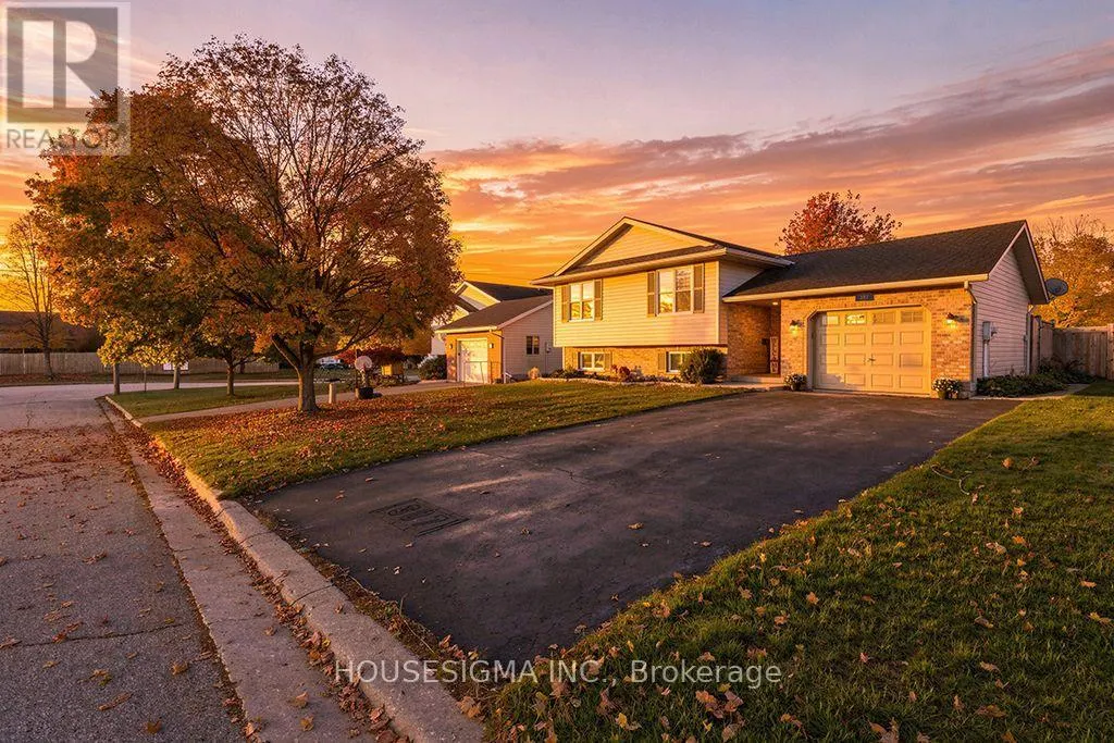 307 JEREMYS CRESCENT