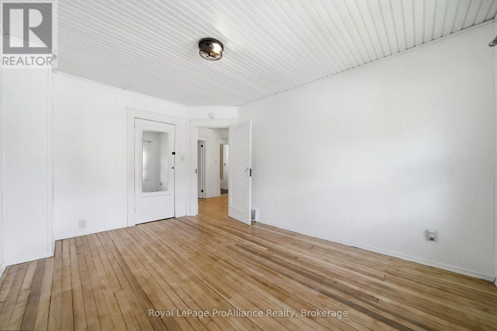 82 MARMORA STREET