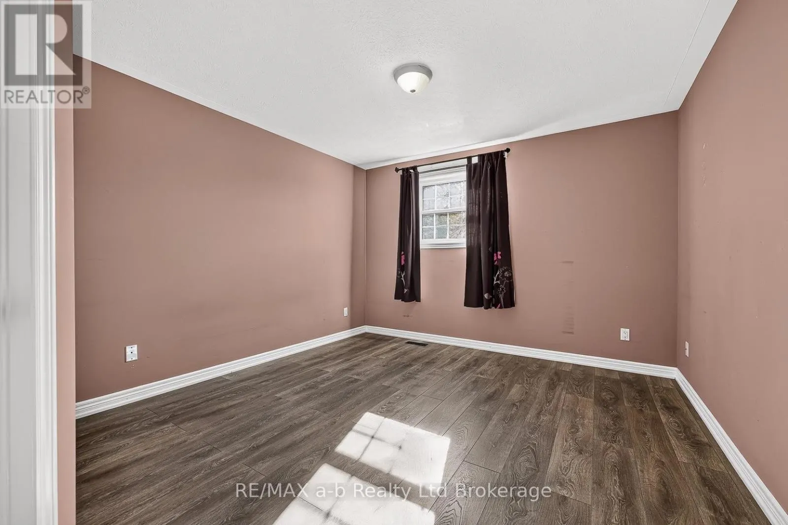 1 WENDY CALDER PLACE