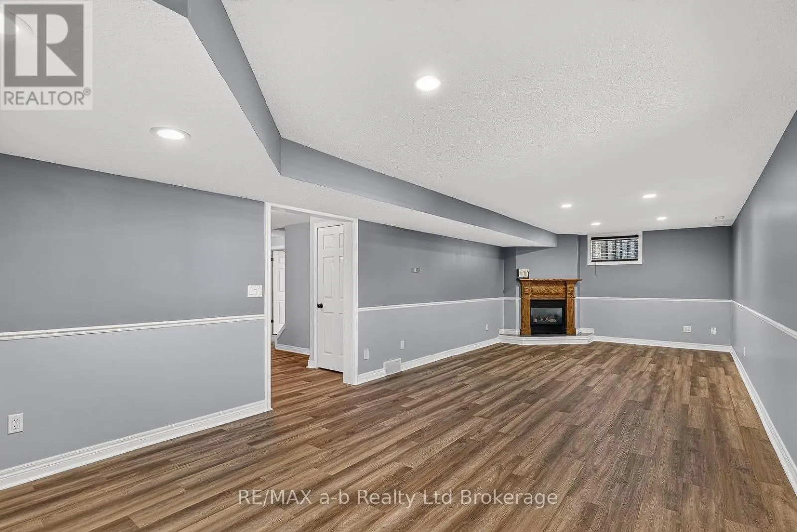 1 WENDY CALDER PLACE