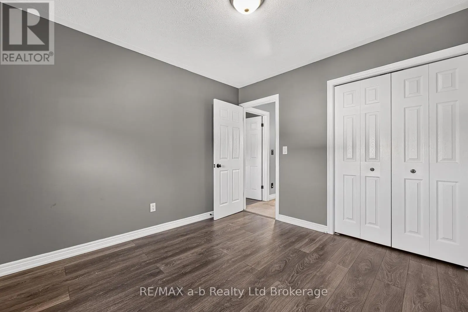 1 WENDY CALDER PLACE