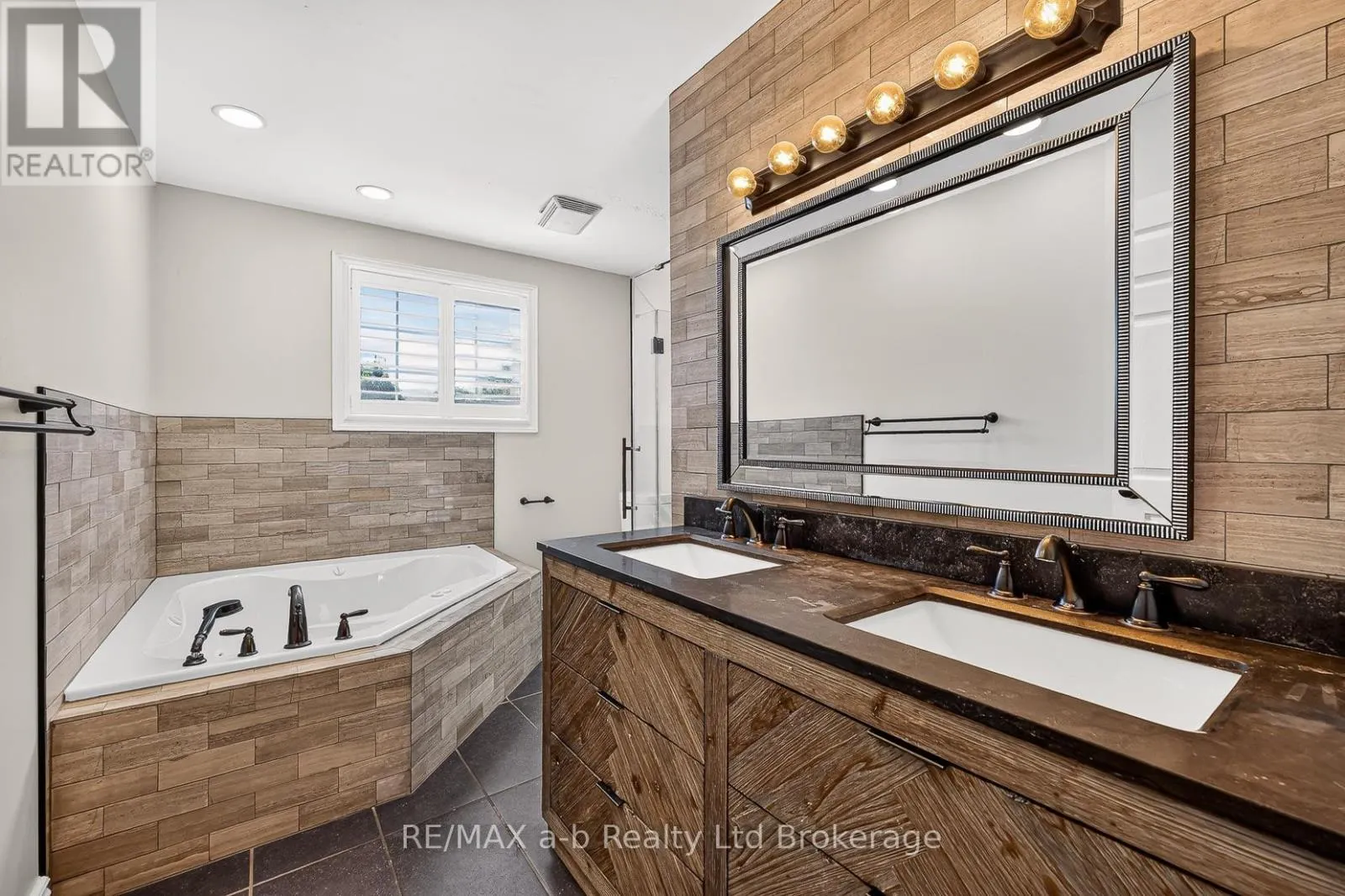 1 WENDY CALDER PLACE
