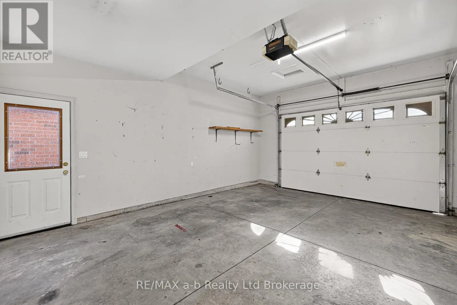 1 WENDY CALDER PLACE