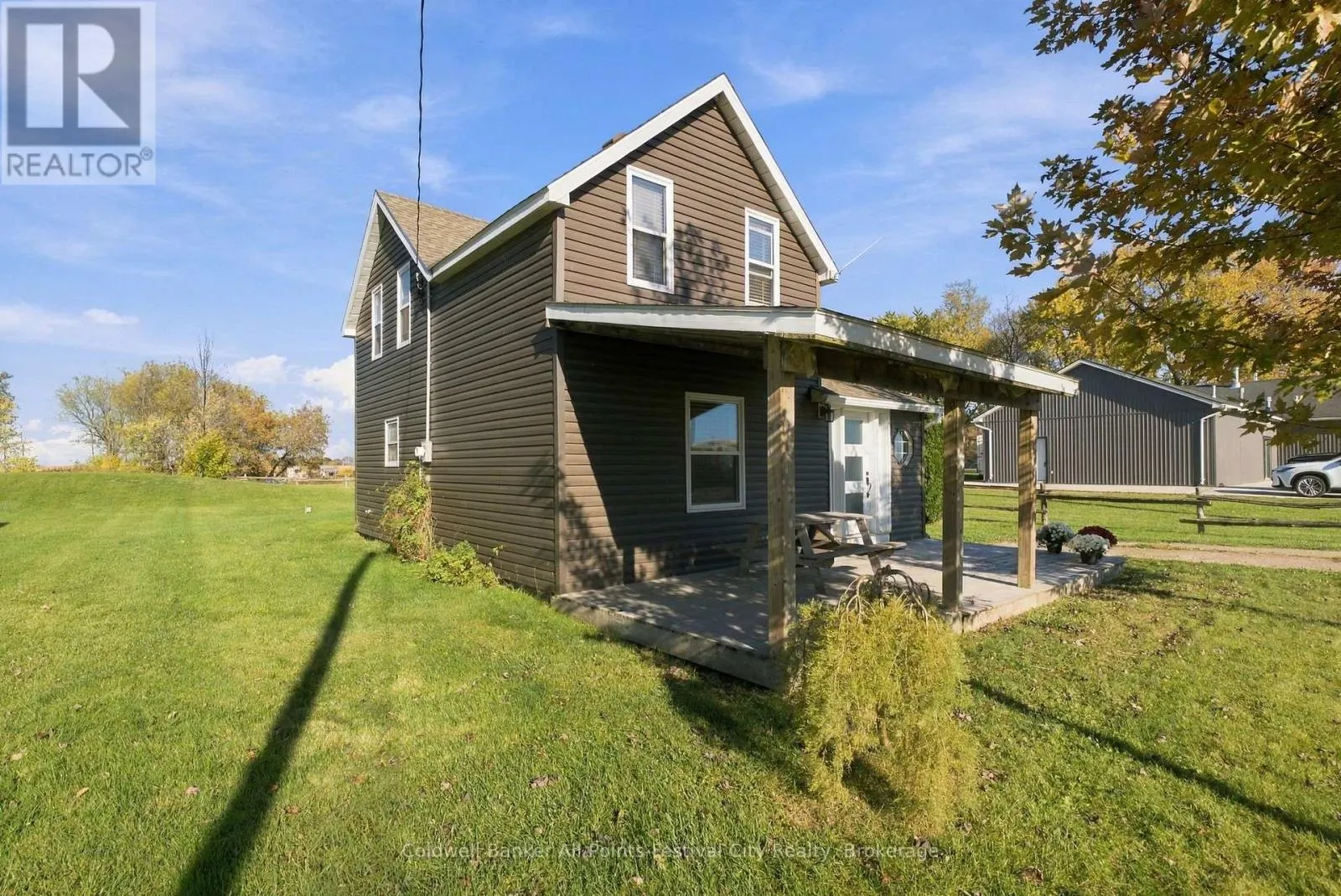 10 AMBERLEY ROAD