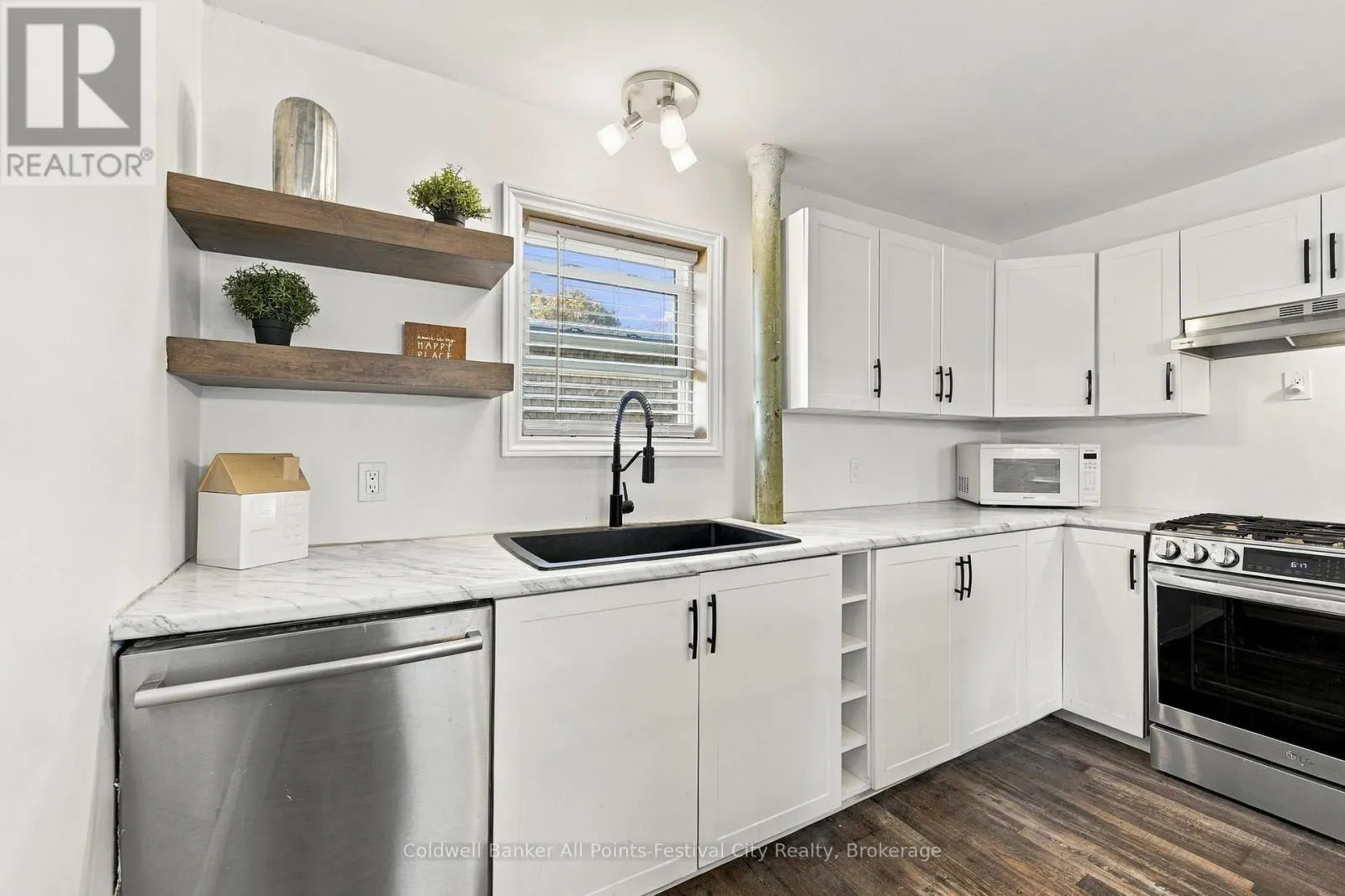 10 AMBERLEY ROAD