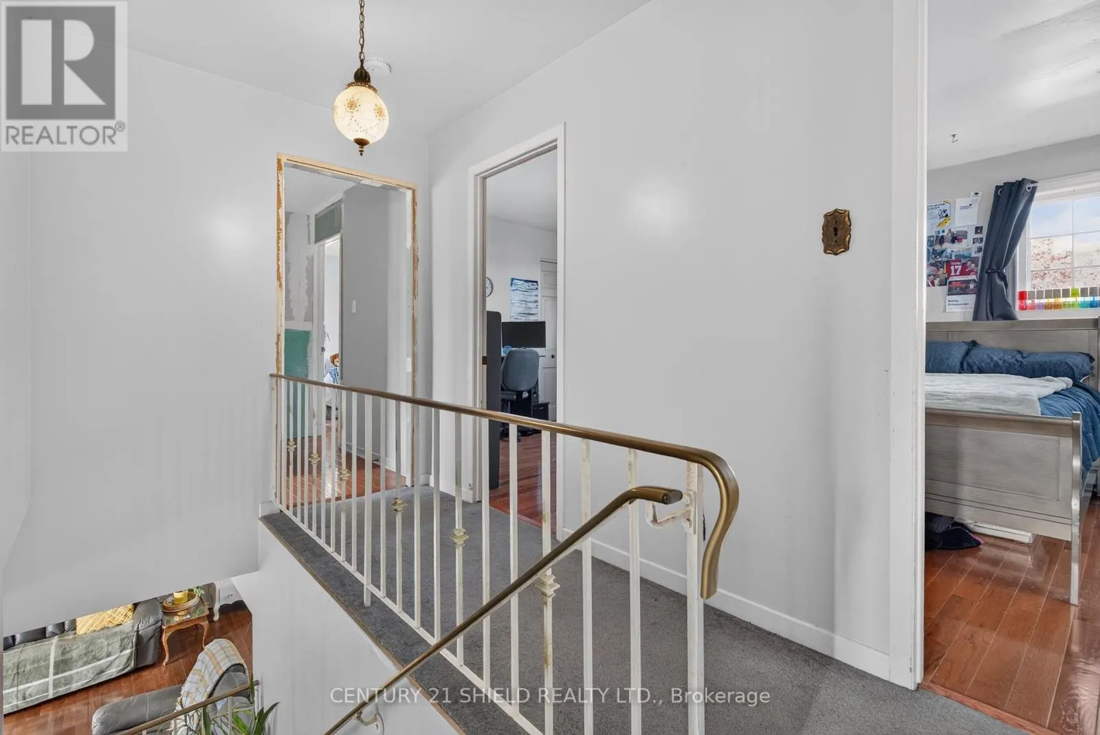 1319 AUBIN AVENUE
