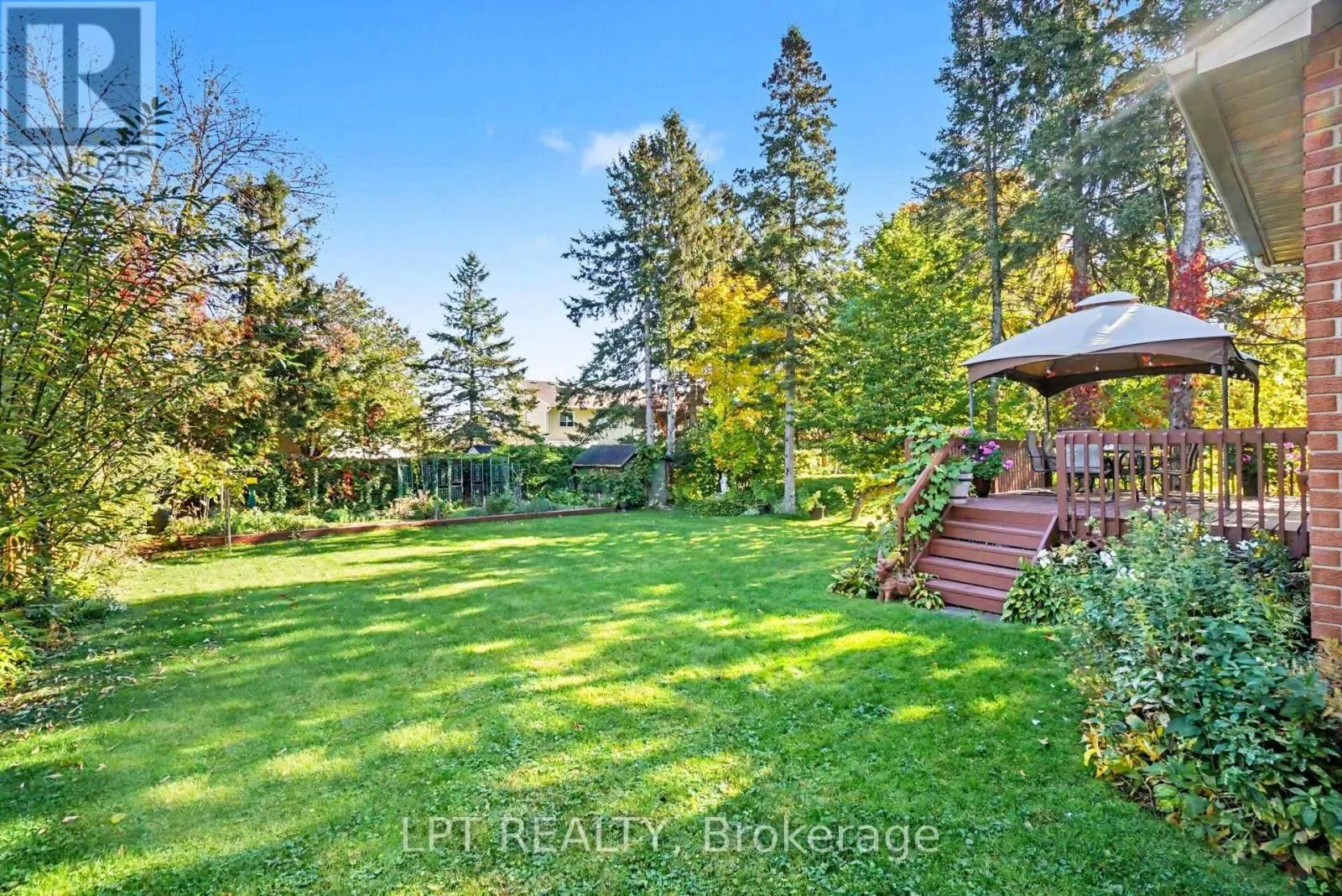 24 BELLEVIEW DRIVE