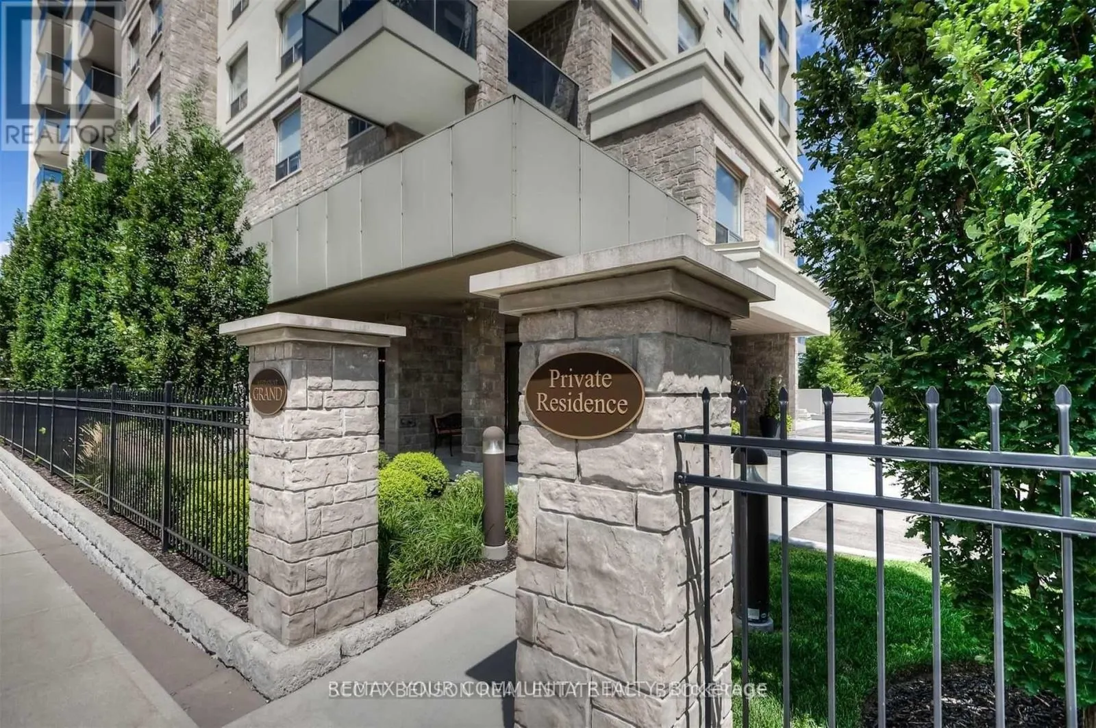 106 - 223 ERB STREET W