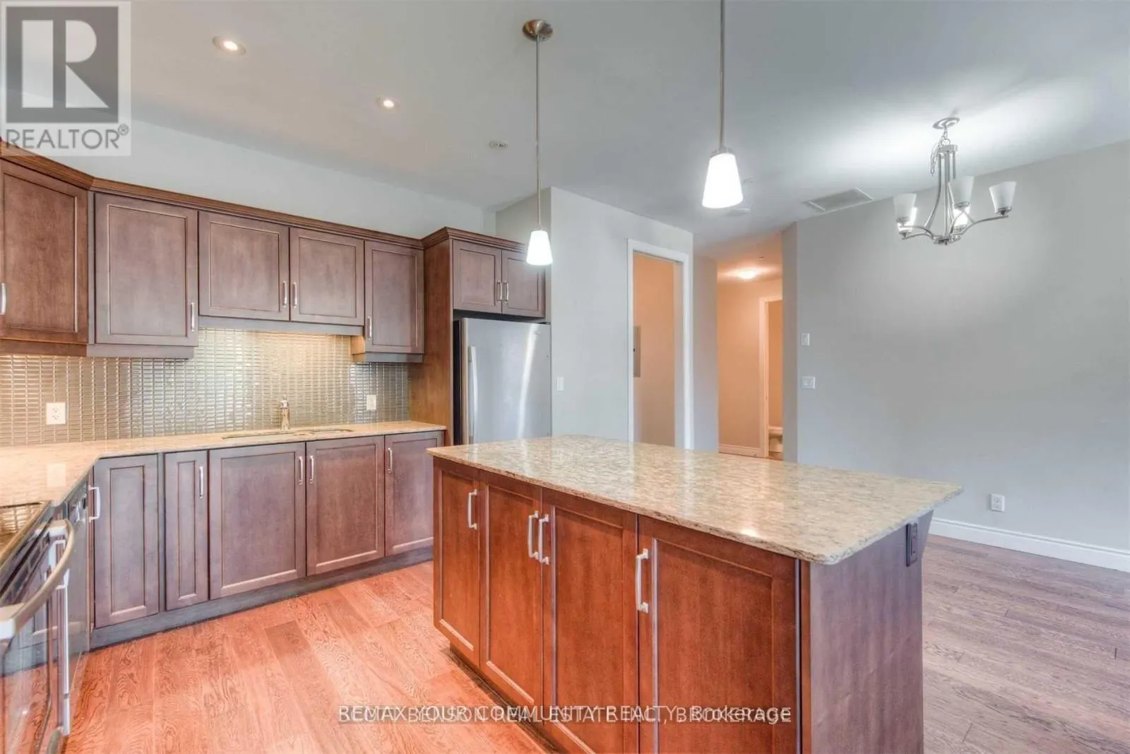 106 - 223 ERB STREET W