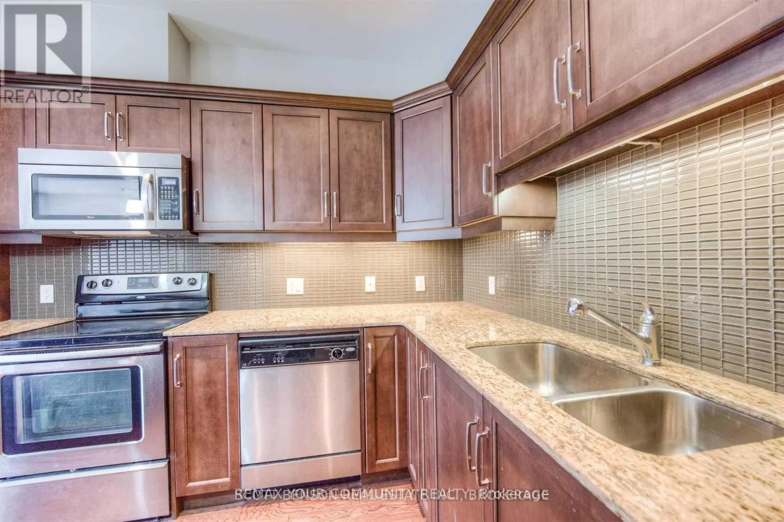 106 - 223 ERB STREET W