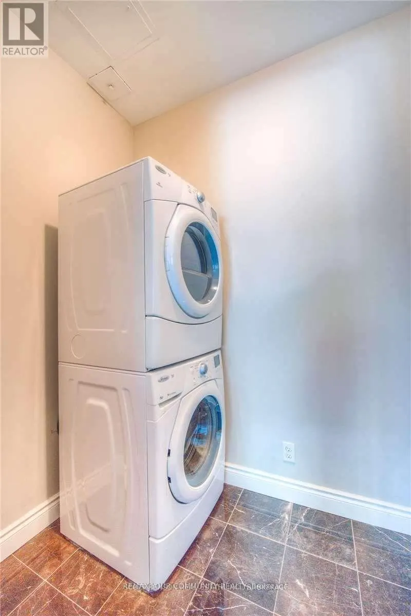 106 - 223 ERB STREET W