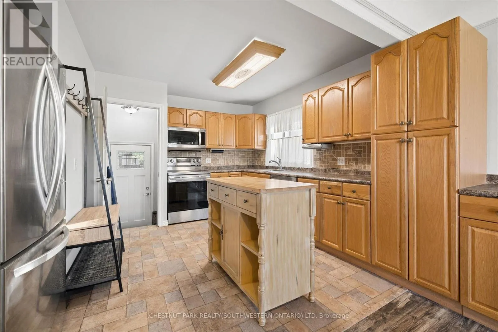 7 PRUETER AVENUE