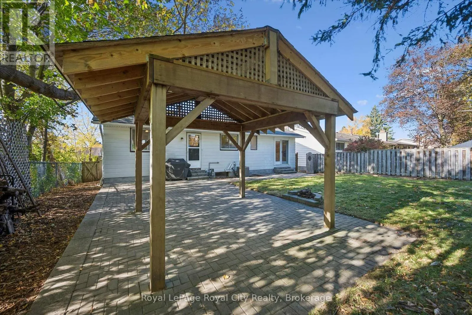 26 DAKOTA DRIVE
