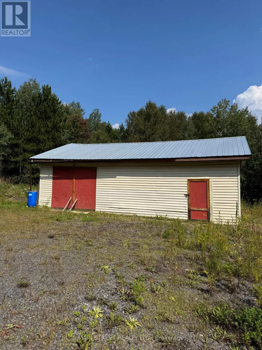 2591 PAPINEAU ROAD