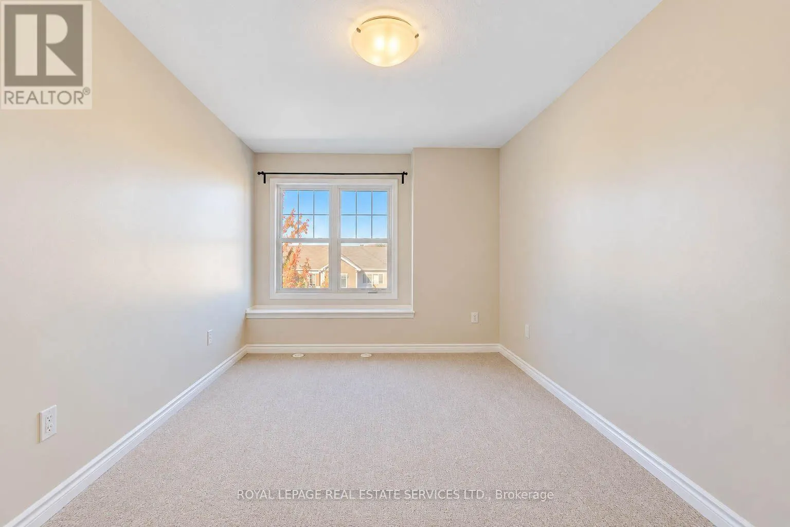 16 STRATUS STREET