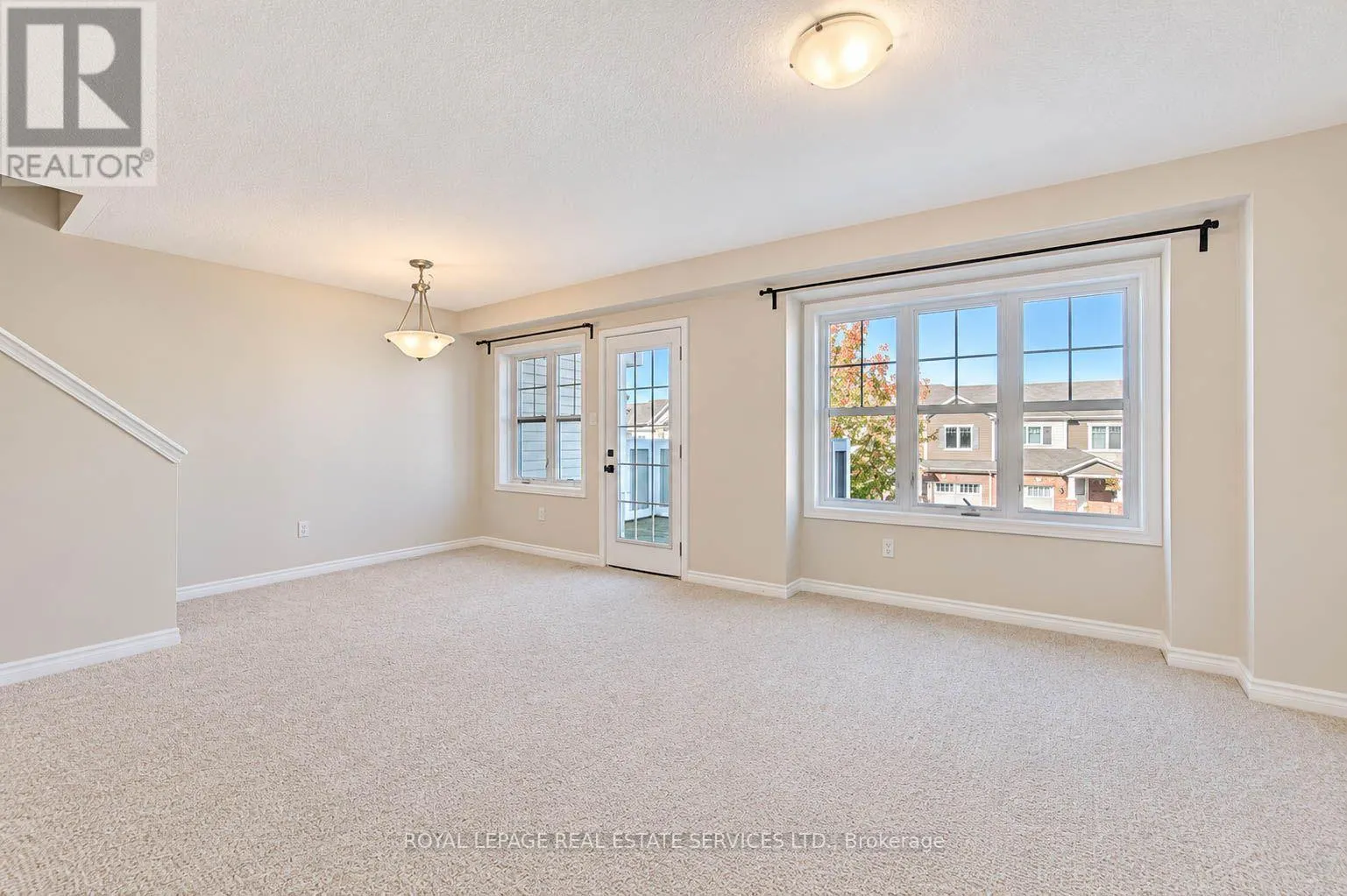 16 STRATUS STREET