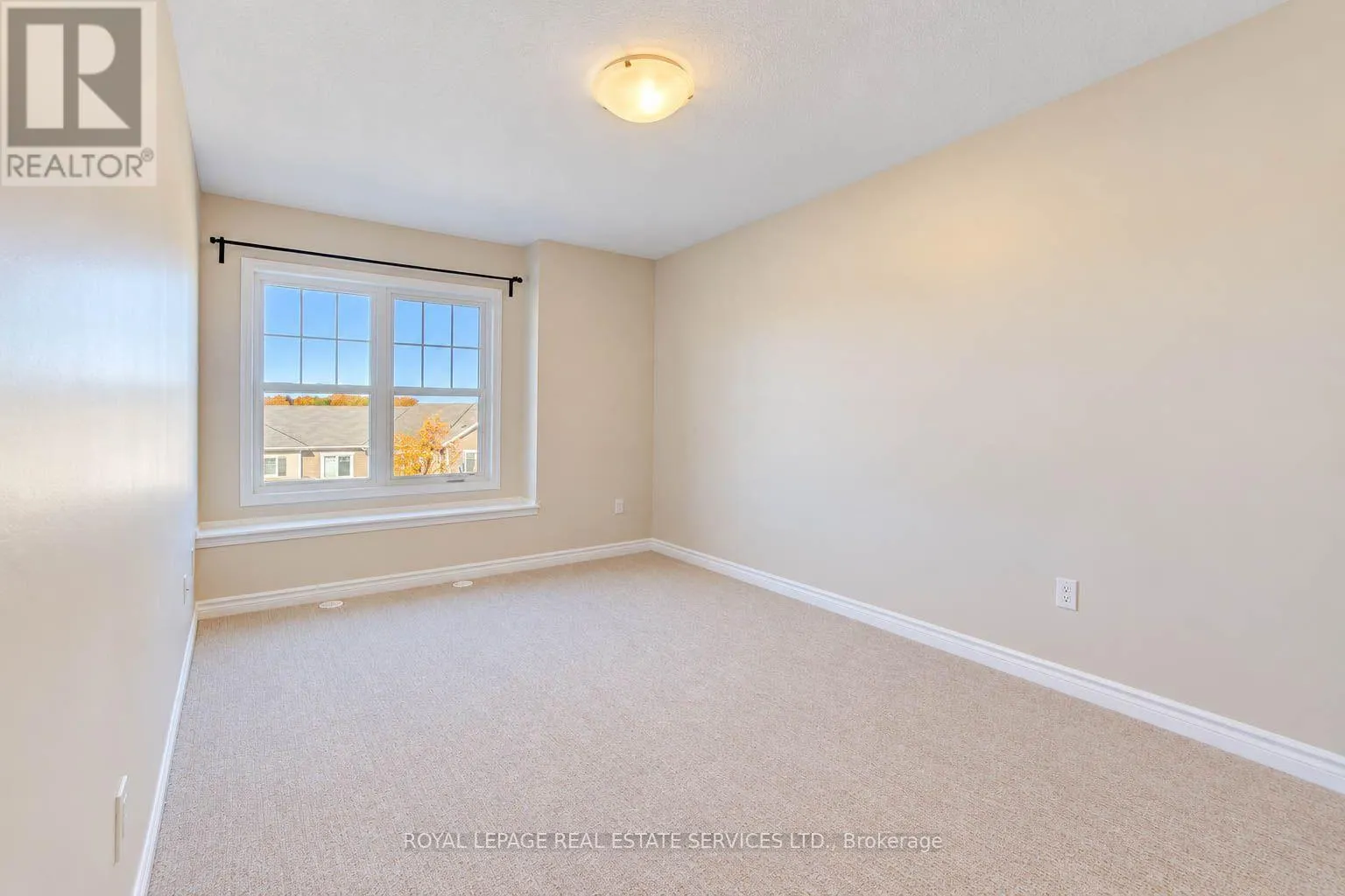16 STRATUS STREET