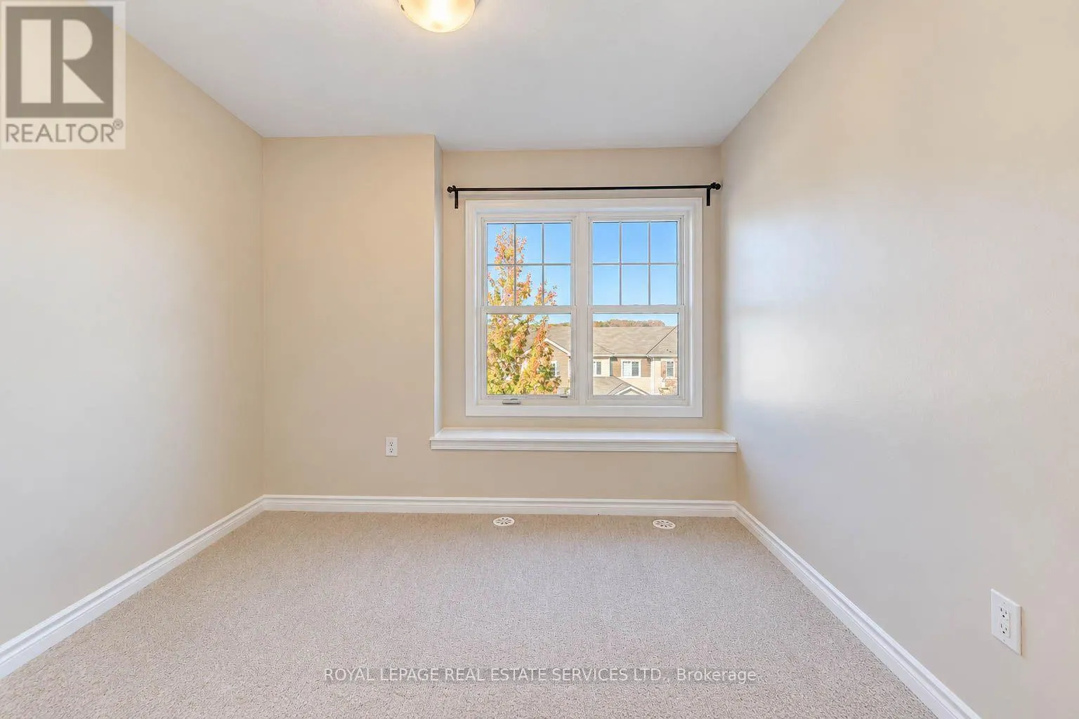 16 STRATUS STREET