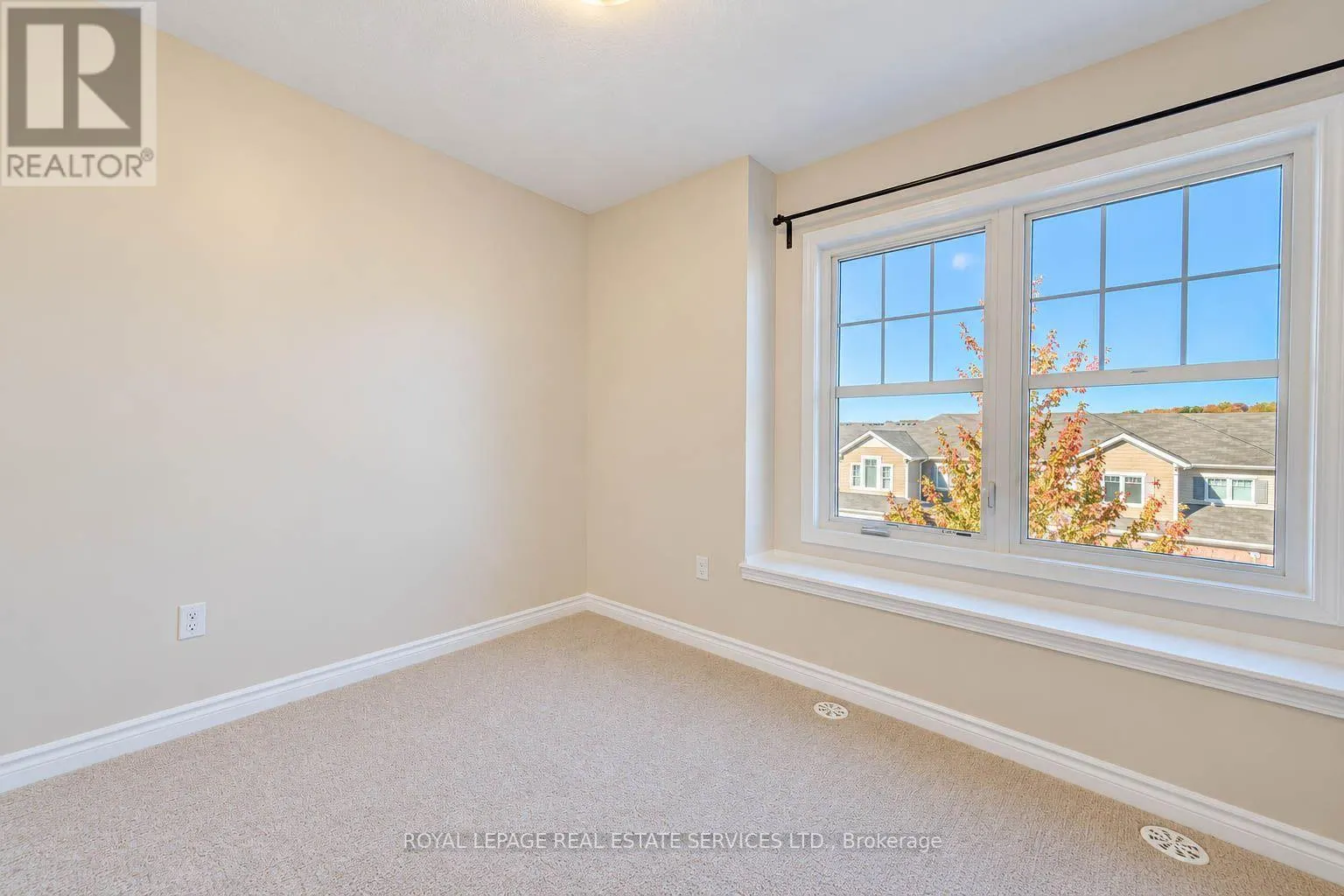 16 STRATUS STREET