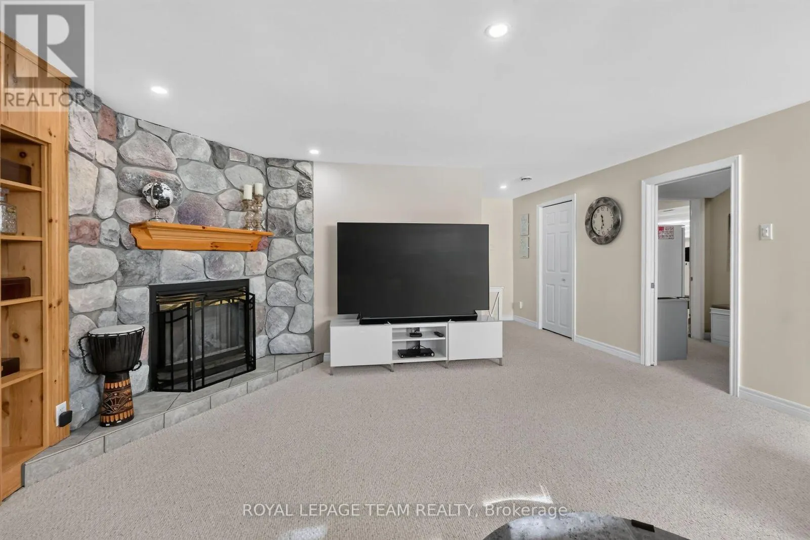 14 - 12 CASTLE HARBOUR COURT
