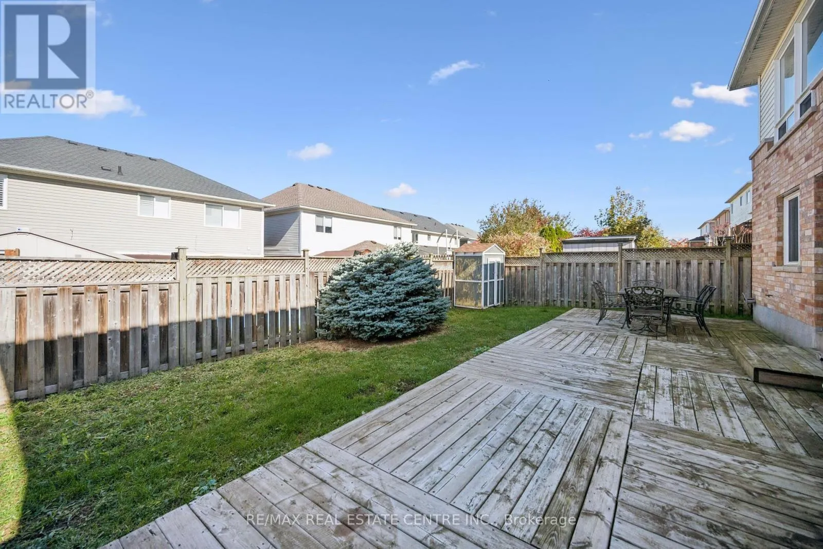 27 TRILLER AVENUE