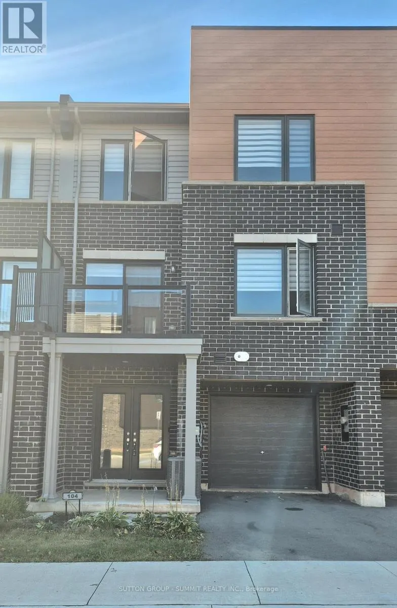 104 DRYDEN LANE