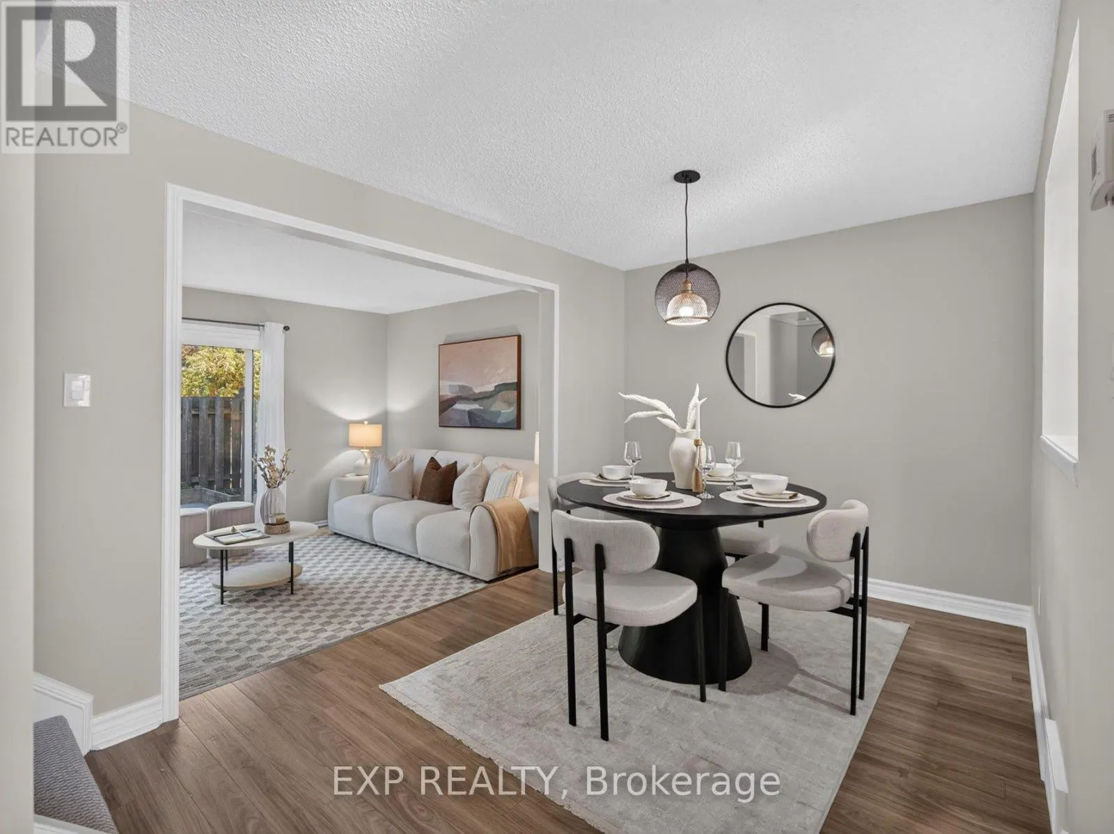 20 - 242 LAKEPORT ROAD #20
