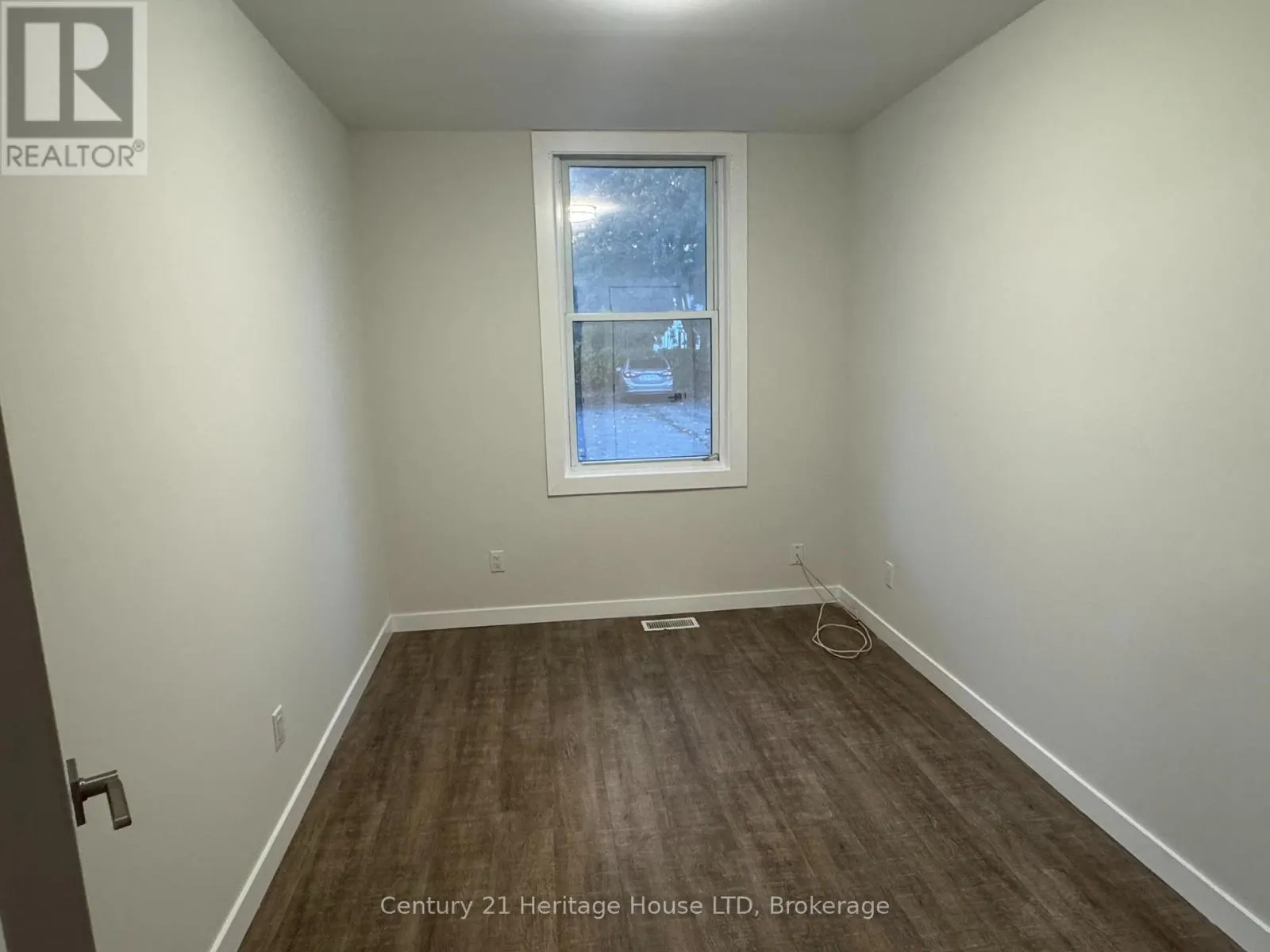 2 - 28 PRINCESS STREET #2
